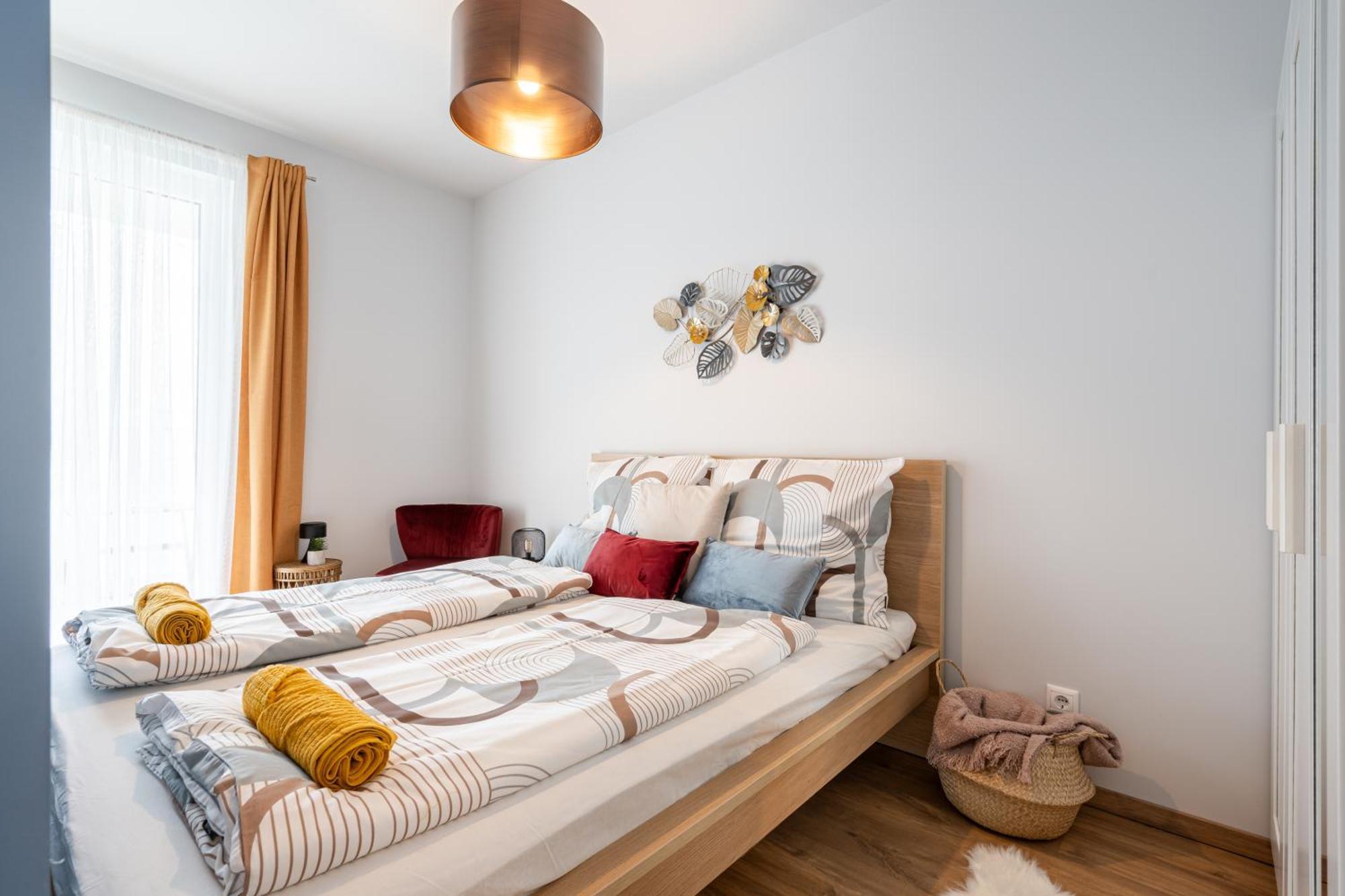 Blooming Budapest Apartment With Free Underground Parking 외부 사진
